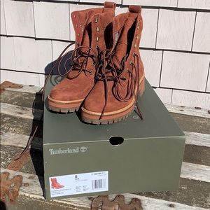 Woman’s Timberland Boots Size 8